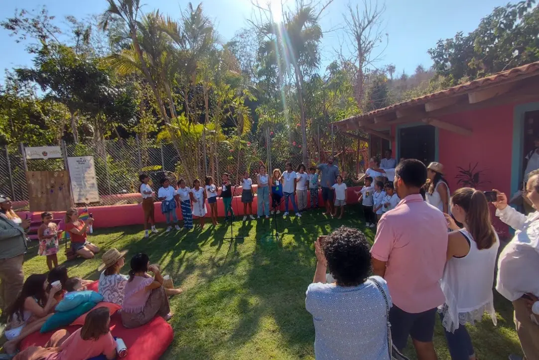 Iyari students perform for their community in Careyes